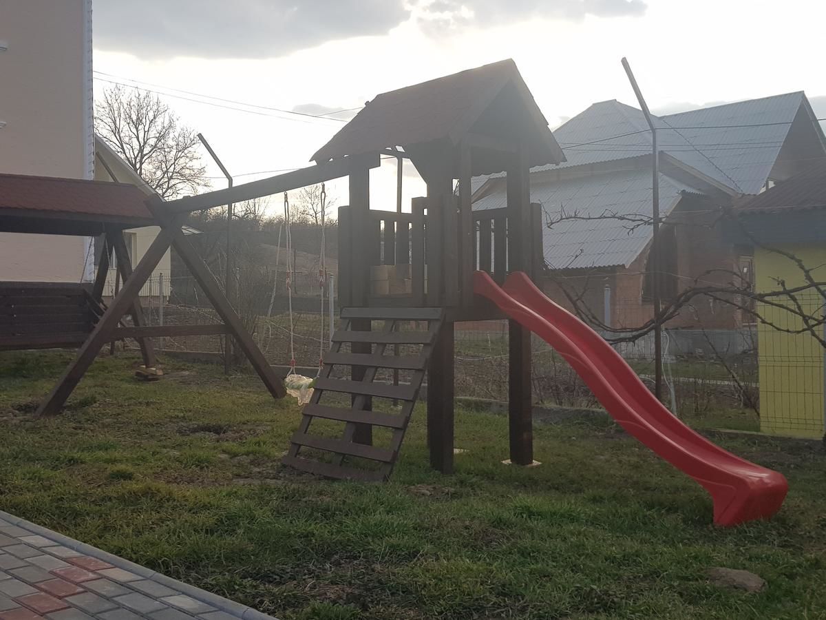 Гостевой дом Pensiunea La Nucu Şieu-17