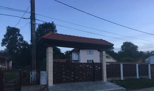 Гостевой дом Pensiunea La Nucu Şieu-13
